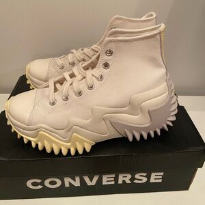 Unisex Converse Run Star Motion Platform Sneakers A00874C Egret Men’s 5.5/ Wmn 7